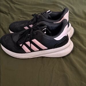 Adidas Women's Black and Pink Athletic Shoes